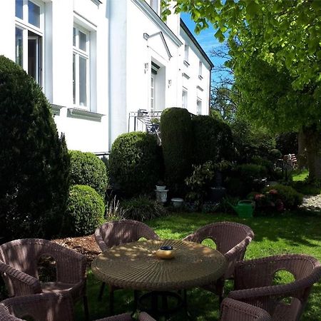 Altes Bauernhaus Im Gruenen Steffenshagen Luaran gambar
